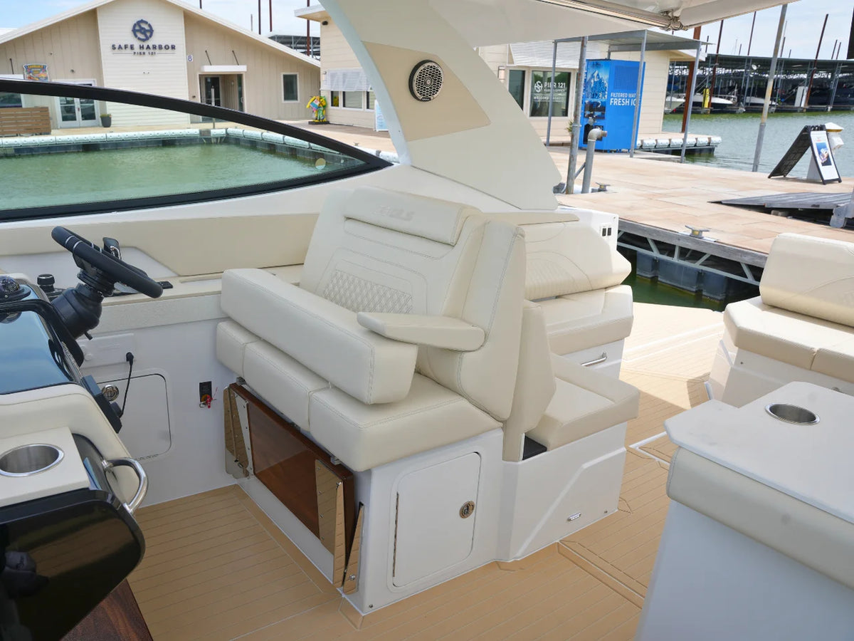 2026 Cruisers Yachts 38 GLS 38.0 feet, Lewisville, TX #38