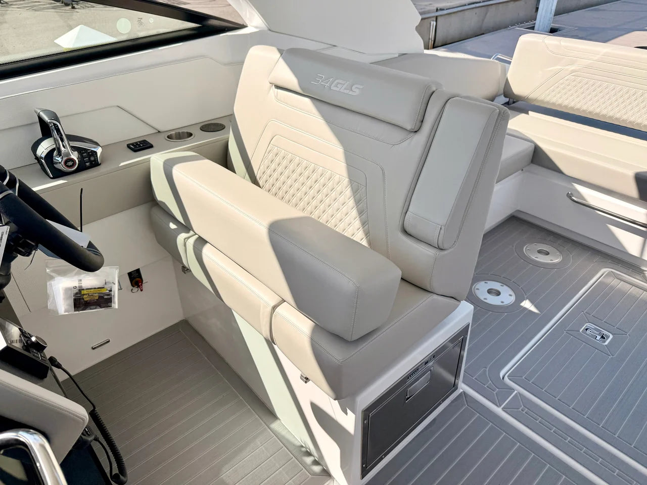 2026 Cruisers Yachts 34 GLS Outboard 34.0 feet, St Petersburg, FL #52