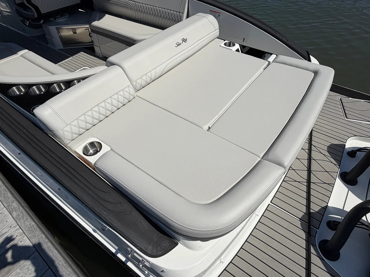 2026 Sea Ray SLX 280 Outboard 28.0 feet, Grasonville, Maryland #17