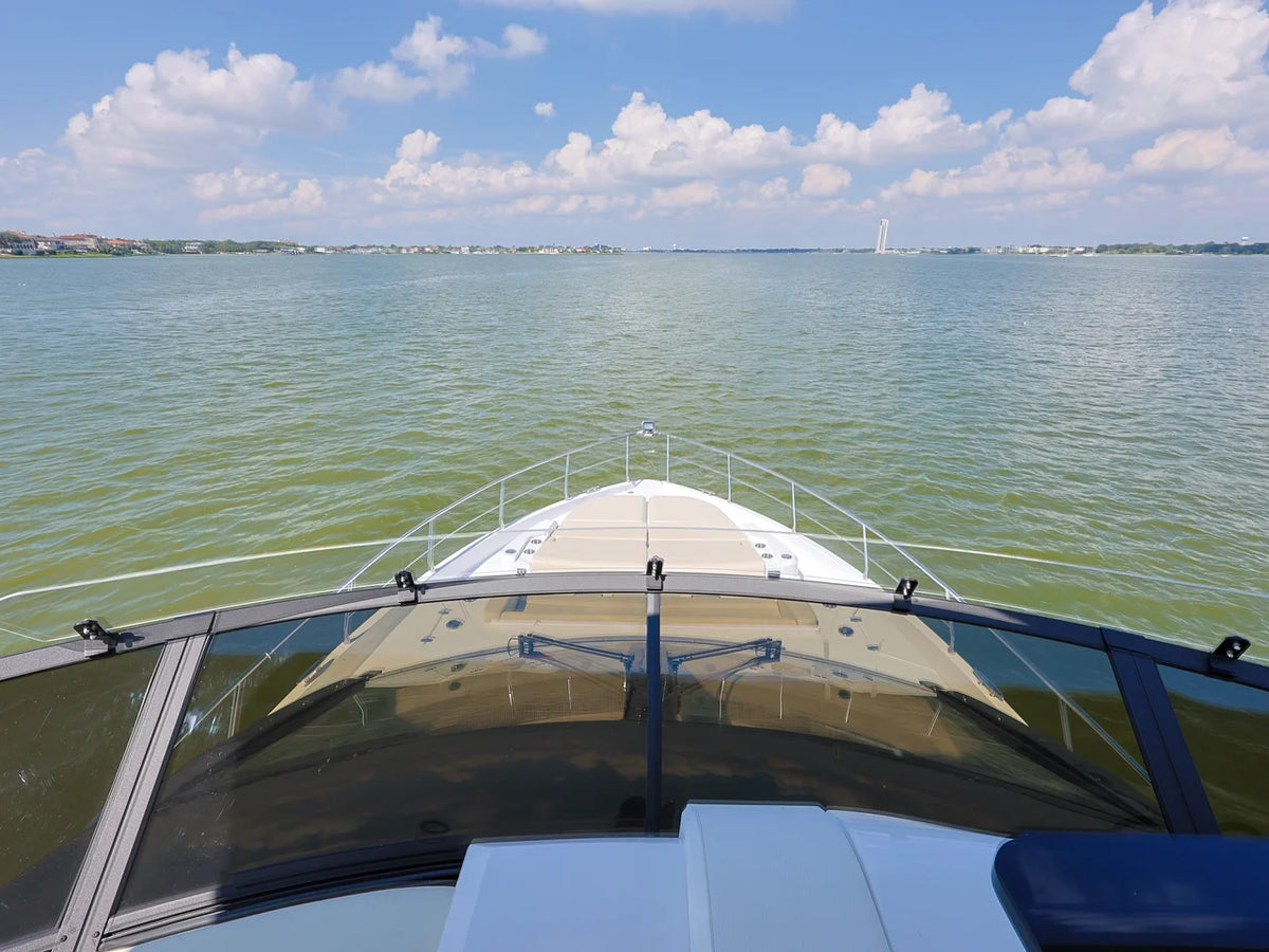 2027 Cruisers Yachts 57 FLY 57.0 feet, Seabrook, TX #17