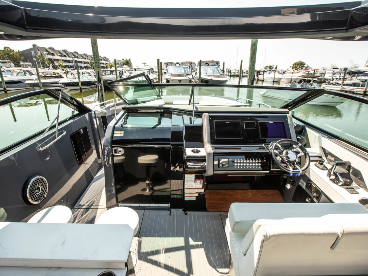 2024 Cruisers Yachts 38 GLS-OB SB 38.0 feet, Clearwater, Florida #35
