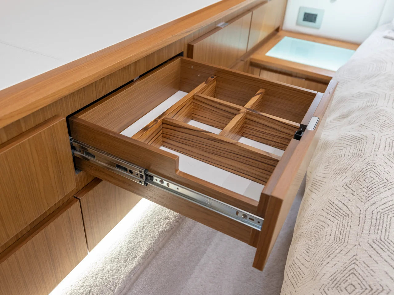 2026 Tiara Yachts 54 EX 54.0 feet, Inuvik, Northwest Territories #14