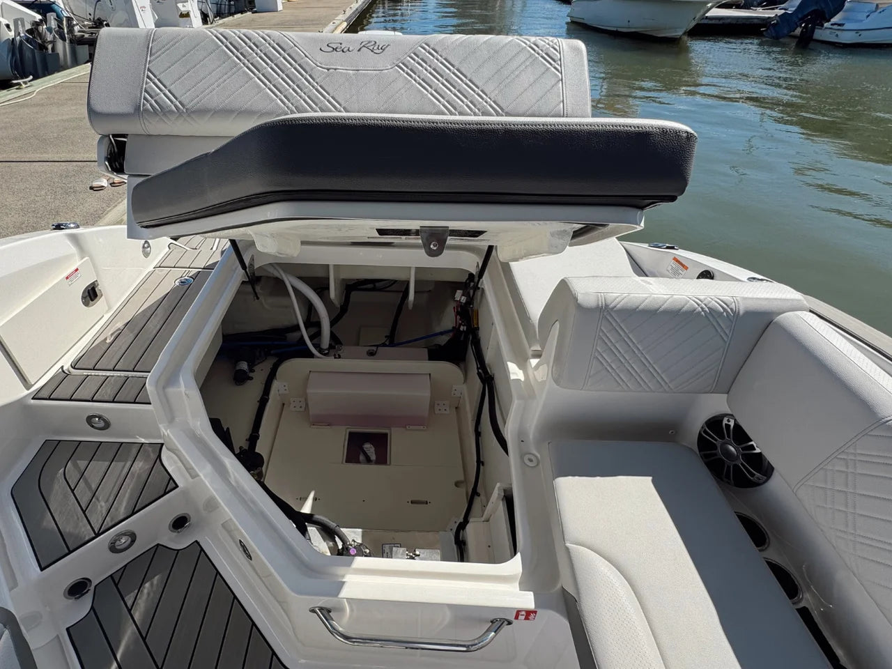 2026 Sea Ray SDX 270 Outboard 27.0 feet, Jupiter, Florida #15