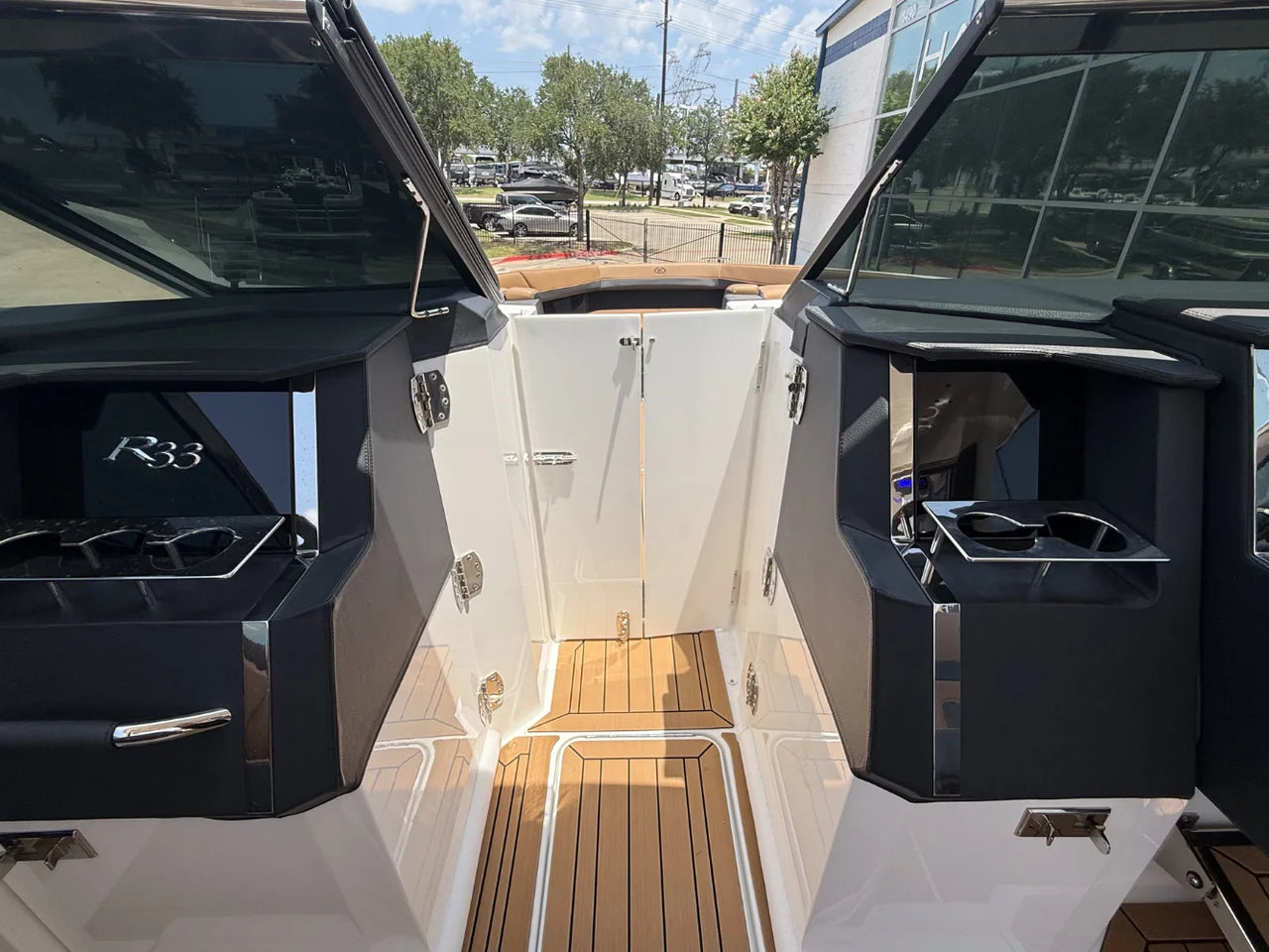 2023 Cobalt R33 33.0 feet, Lewisville, Texas #43