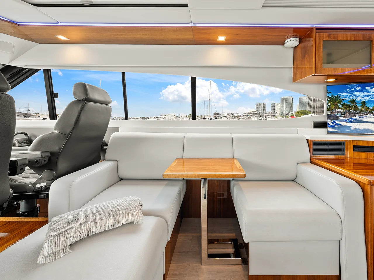 2024 Riviera 6000 SPORT YACHT 63.0 feet, Coconut Grove23, FL #67