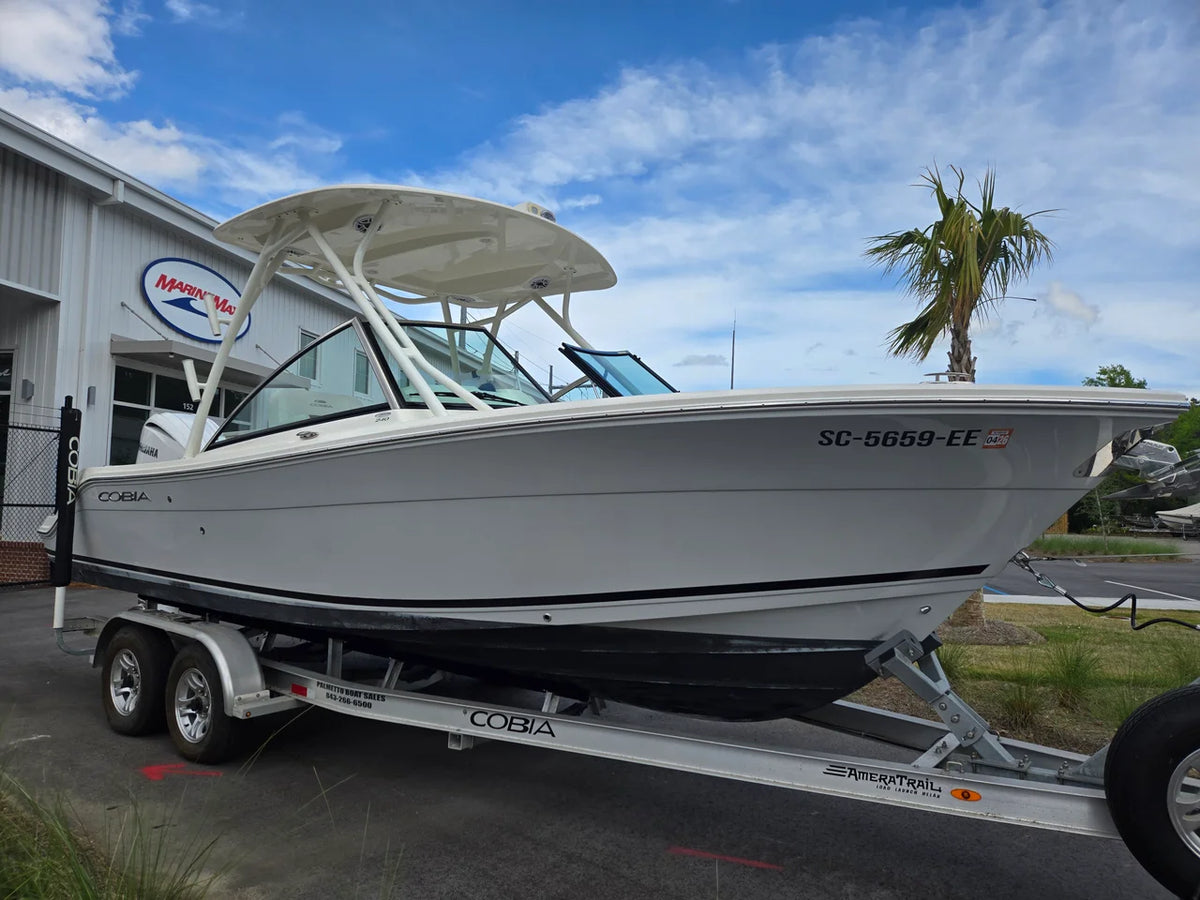 2023 Cobia 240 DUAL CONSOLE 24.0 feet, Charleston, SC #3