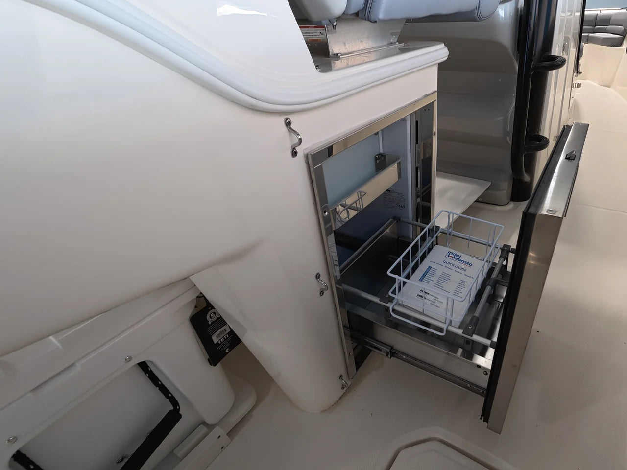2026 Boston Whaler 330 Outrage 33.0 feet, Norwalk, Connecticut #20