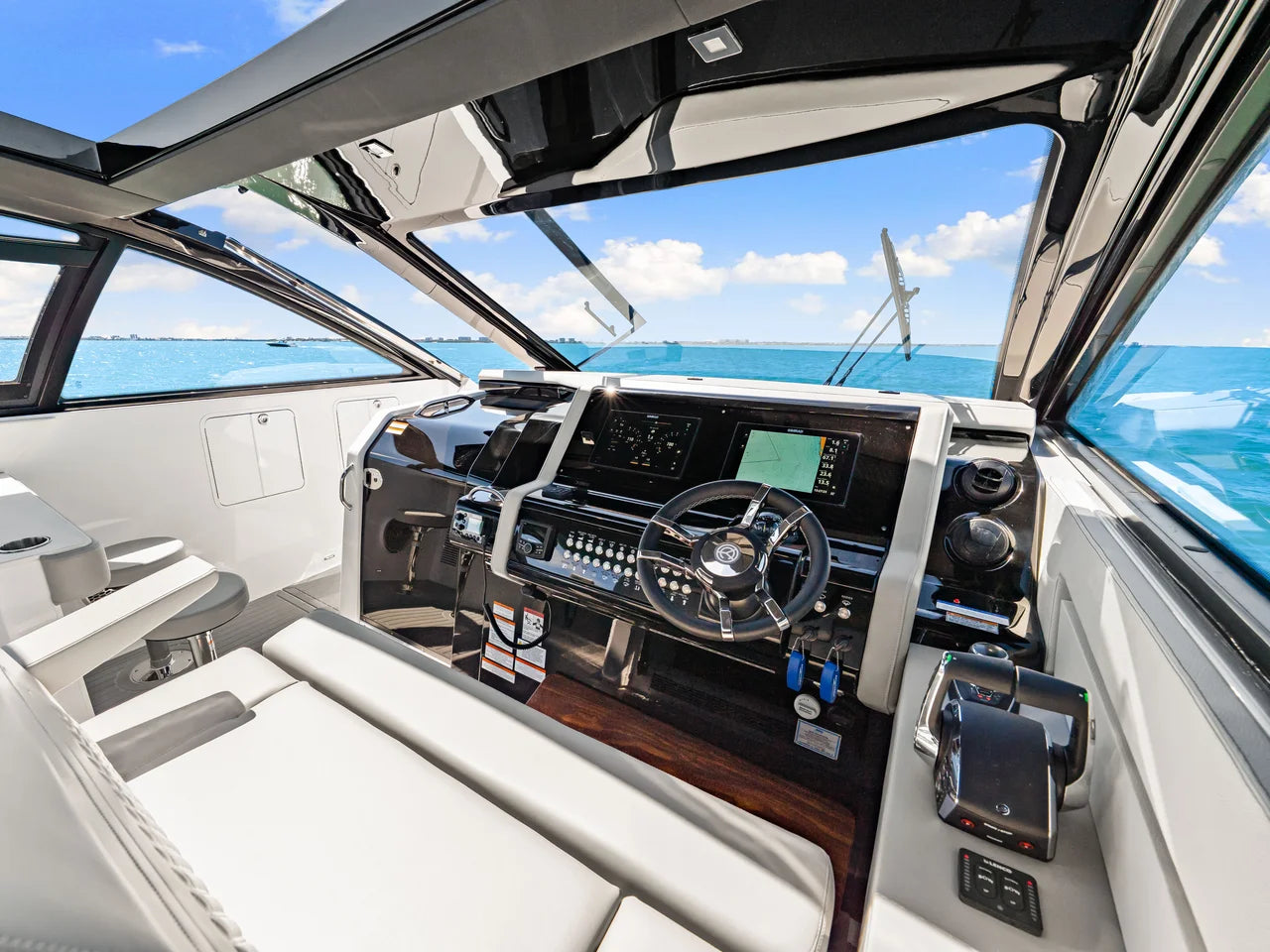 2026 Cruisers Yachts 42 GLS Outboard 42.0 feet, Sarasota, FL #10