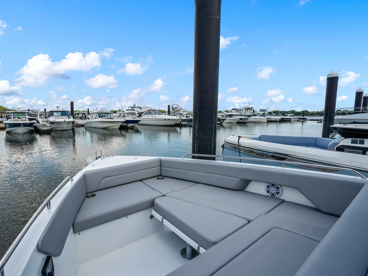 2026 Cruisers Yachts 38 VTR EC 38.0 feet, Quincy, MA #38