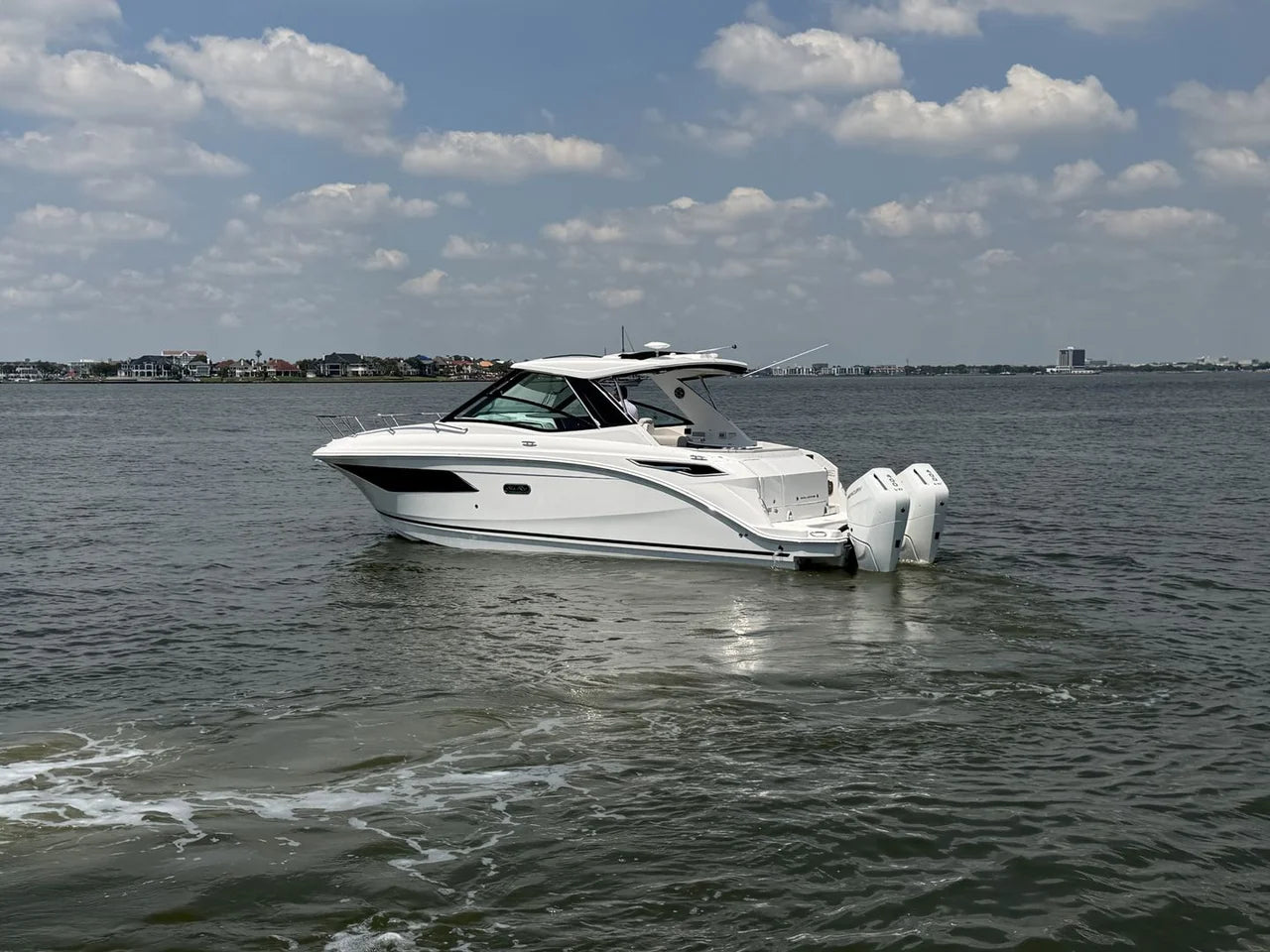 2026 Sea Ray Sundancer 320 Outboard 32.0 feet, Seabrook, TX #11