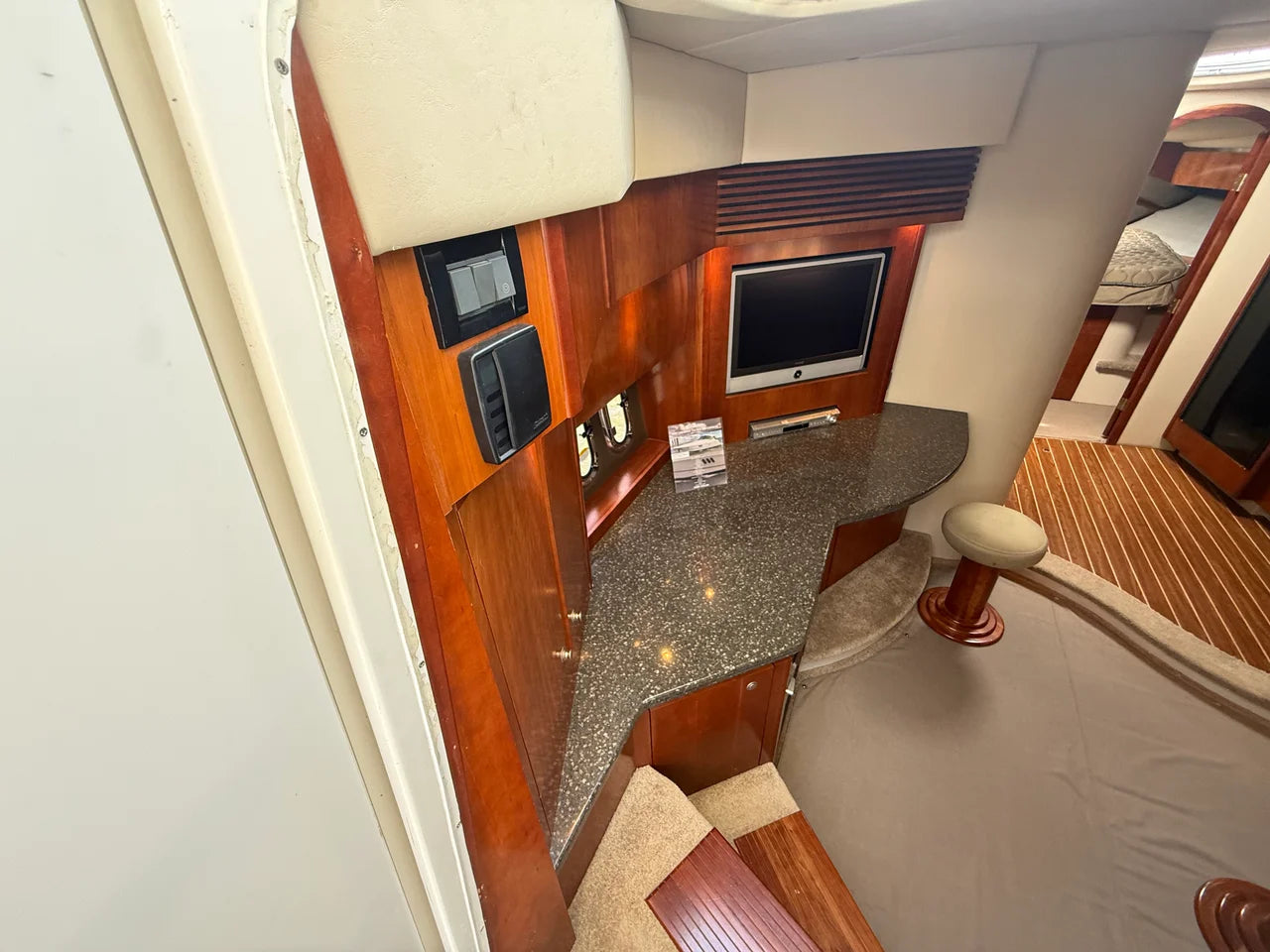 2007 Cruisers Yachts 420 EXPRESS 42.0 feet, Lewisville, Texas #40