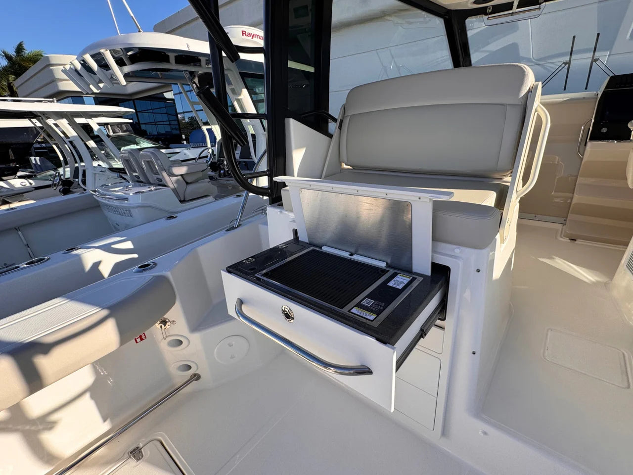 2026 Boston Whaler 325 Conquest 32.0 feet, Stuart, Florida #16