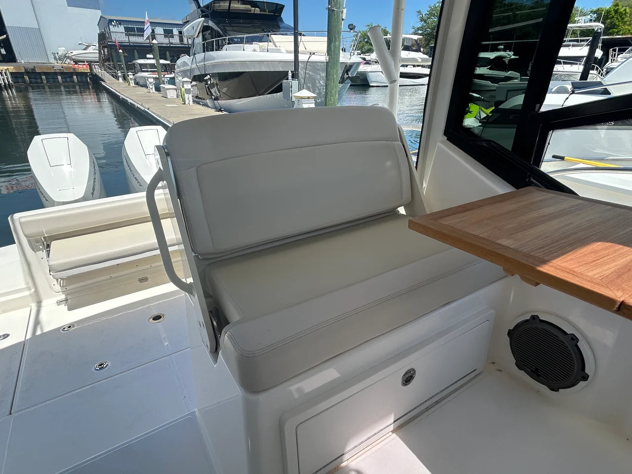 2026 Boston Whaler 325 Conquest 32.0 feet, Pensacola, Florida #27