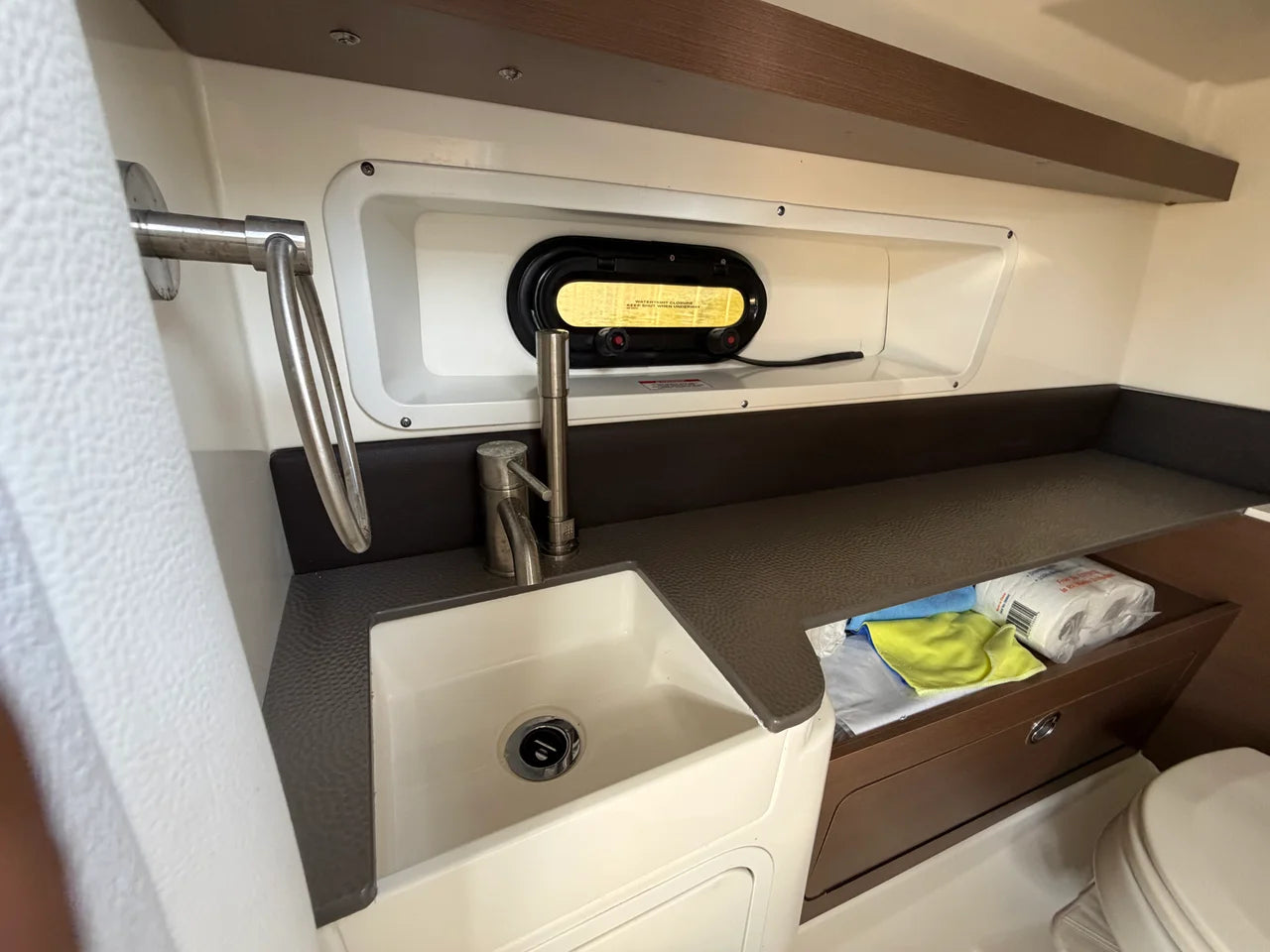 2021 Sea Ray 290 SDX 298.0 feet, Miami, FL #37