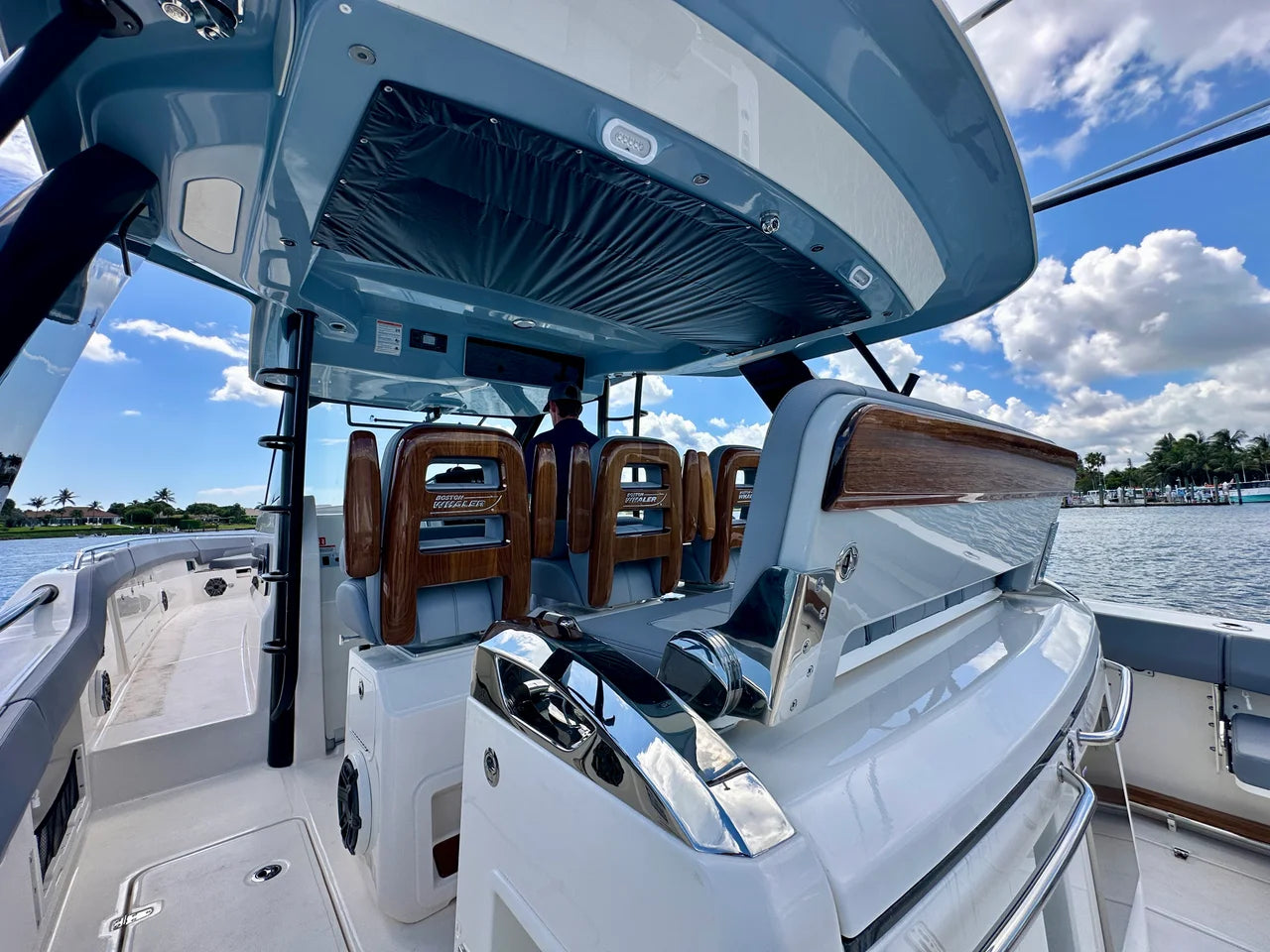 2026 Boston Whaler 420 Outrage 42.0 feet, Jupiter, Florida #8