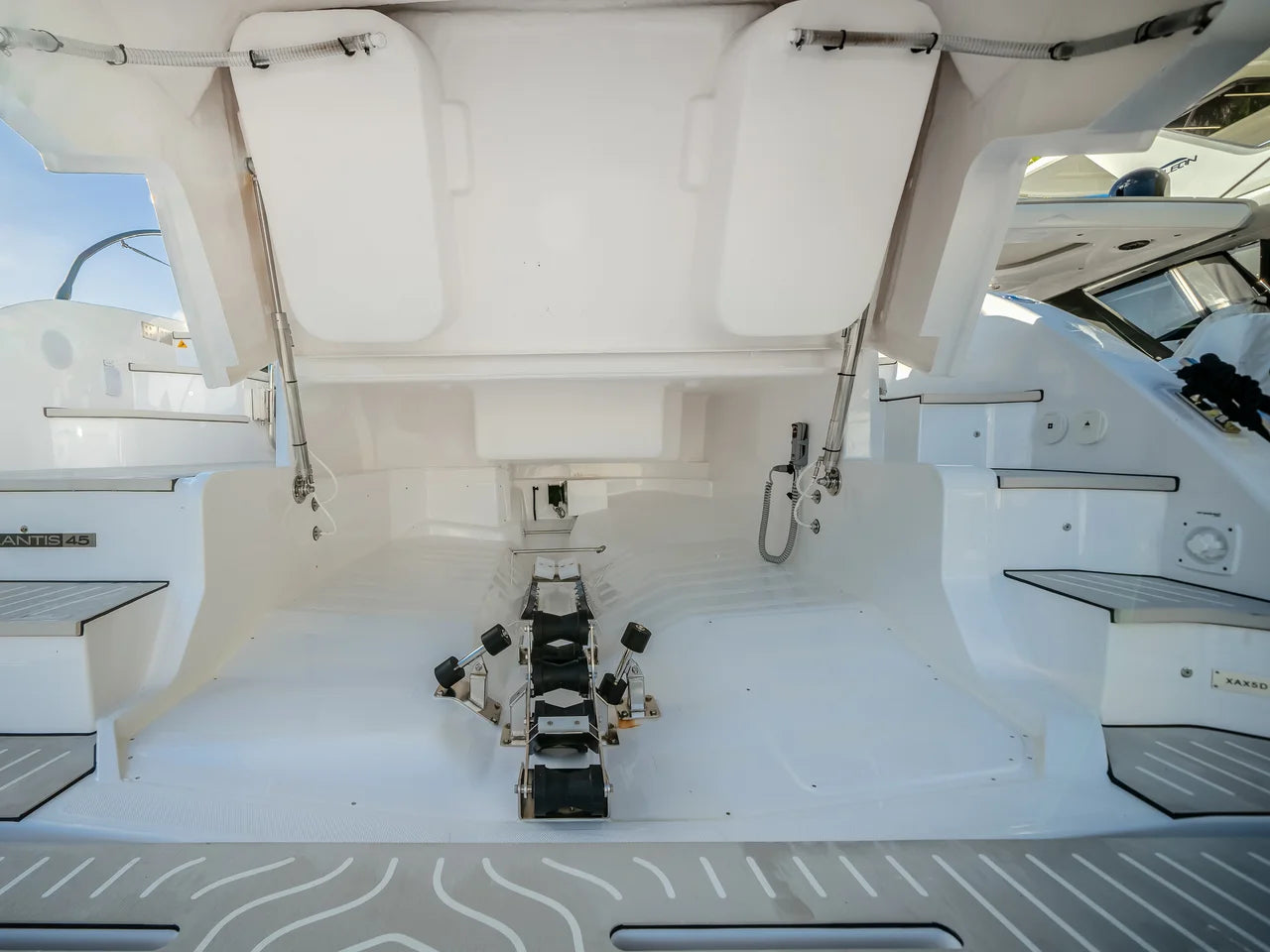 2026 Azimut A45 45.0 feet, Dania Beach, Florida #59
