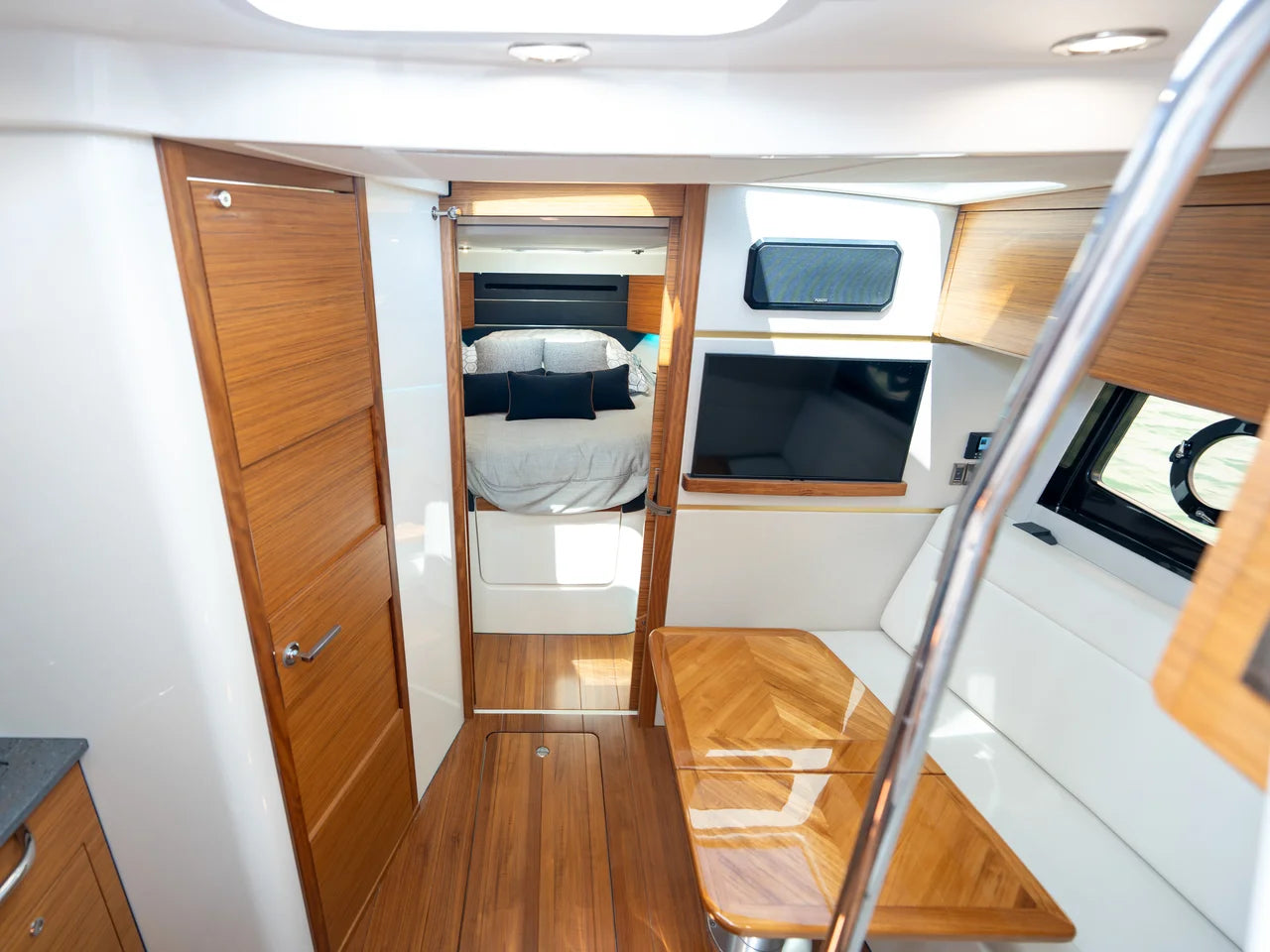 2026 Boston Whaler 405 Conquest 40.0 feet, Wrightsville Beach, North Carolina #45