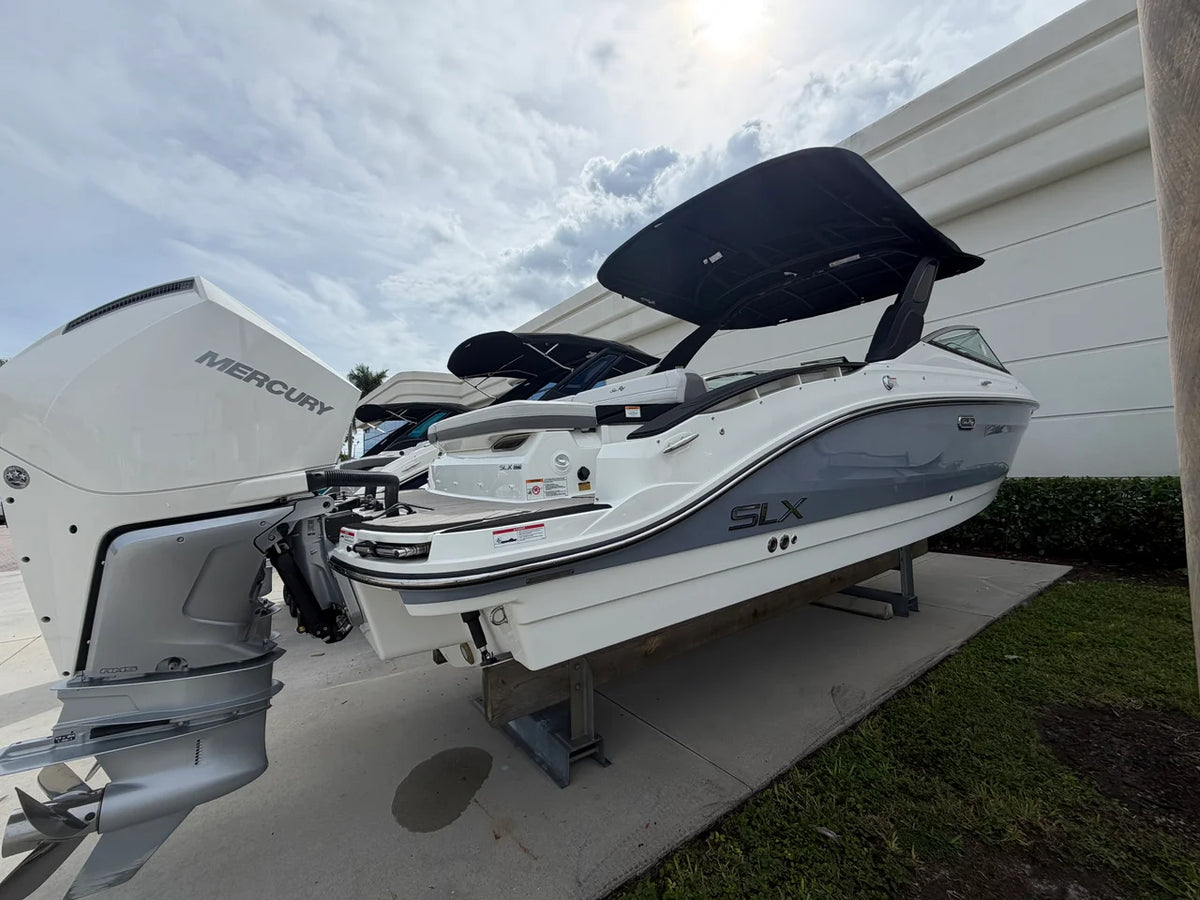 2027 Sea Ray SLX 280 Outboard 28.0 feet, Stuart, Florida #1