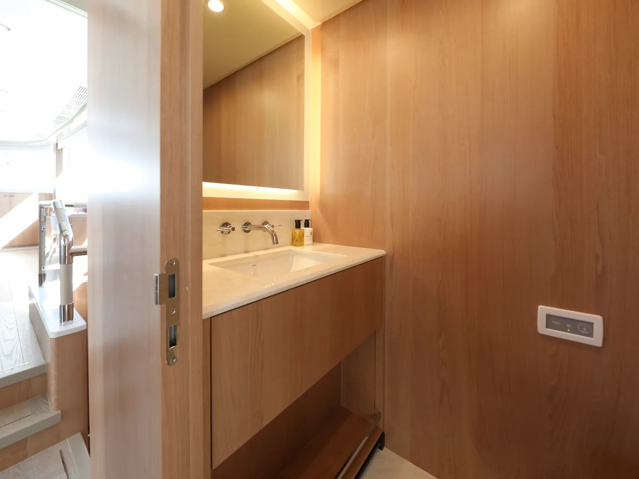 2026 Ocean Alexander 28L 95.0 feet, Pompano Beach, FL #41