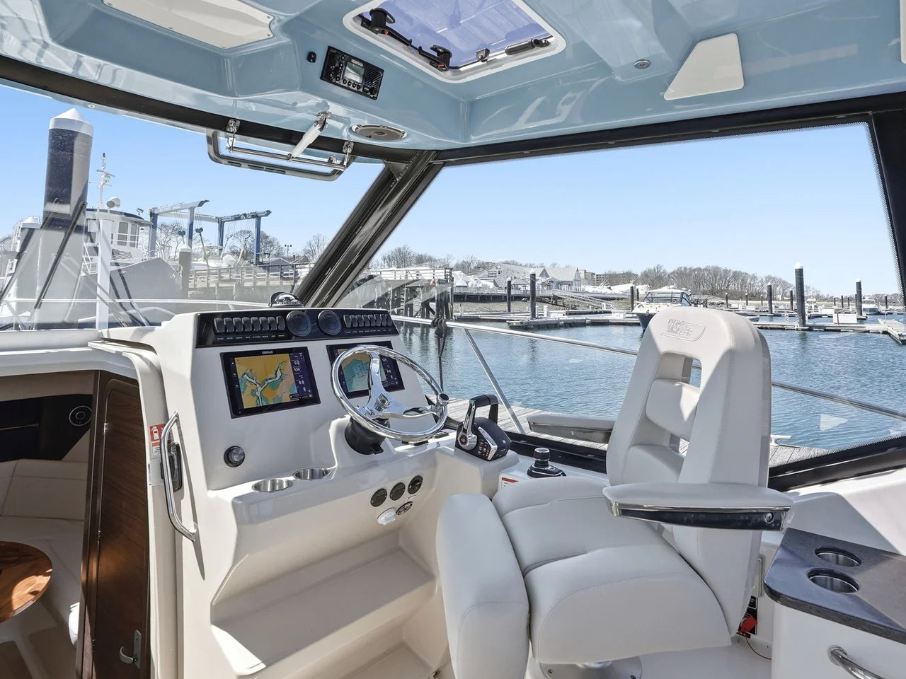 2026 Boston Whaler 325 Conquest 32.0 feet, Quincy, MA #17