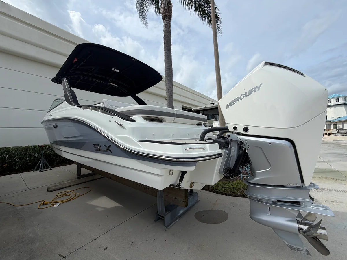 2027 Sea Ray SLX 280 Outboard 28.0 feet, Stuart, Florida #5