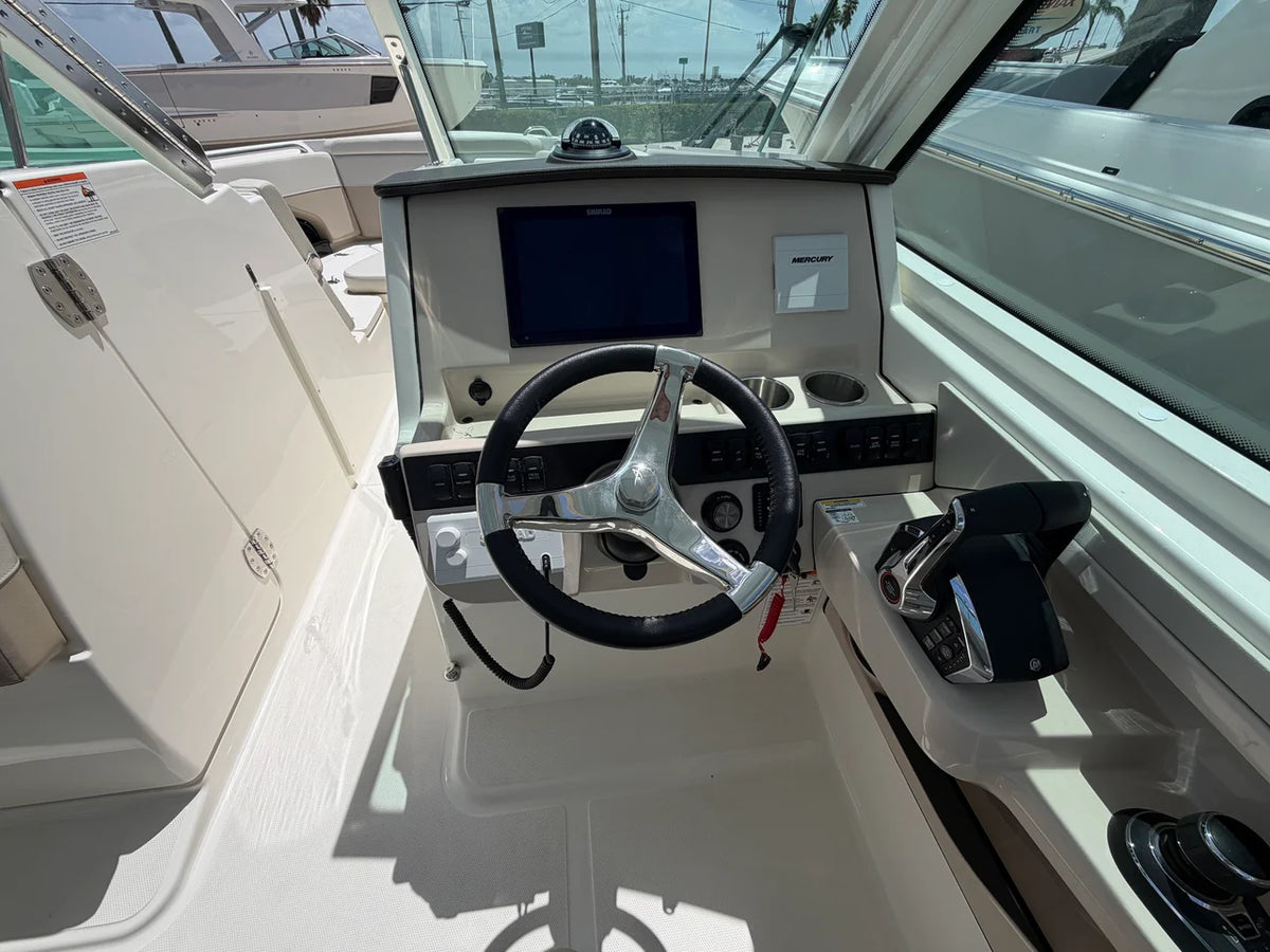 2027 Boston Whaler 280 Vantage 28.0 feet, Stuart, Florida #30