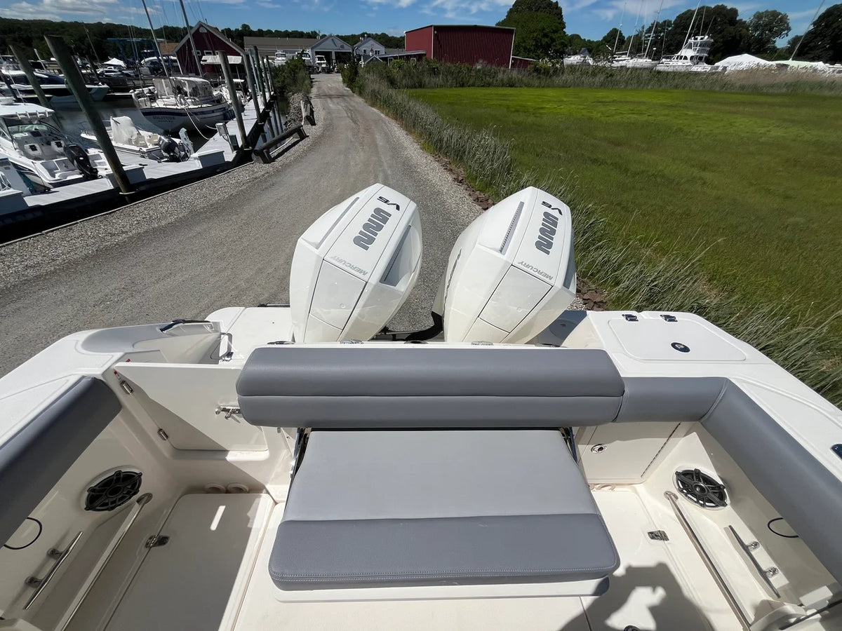 2026 Boston Whaler 250 Outrage 25.0 feet, Westbrook, Connecticut #3