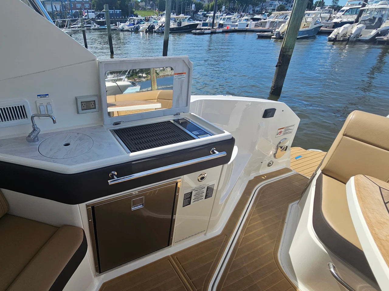 2026 Sea Ray 320 SUNDANCER COUPE OB 32.0 feet, Brick Township, New Jersey #11