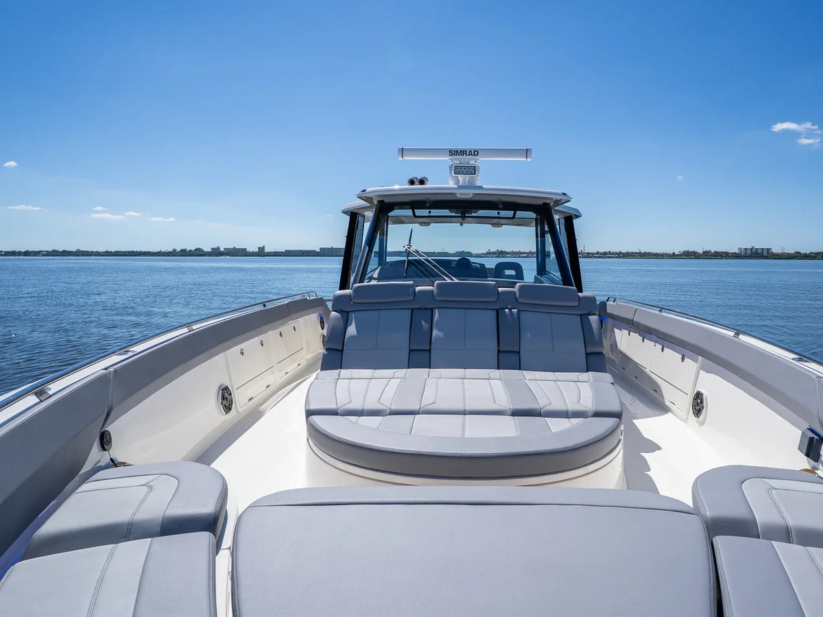 2027 Boston Whaler 420 Outrage 42.0 feet, Clearwater, Florida #45