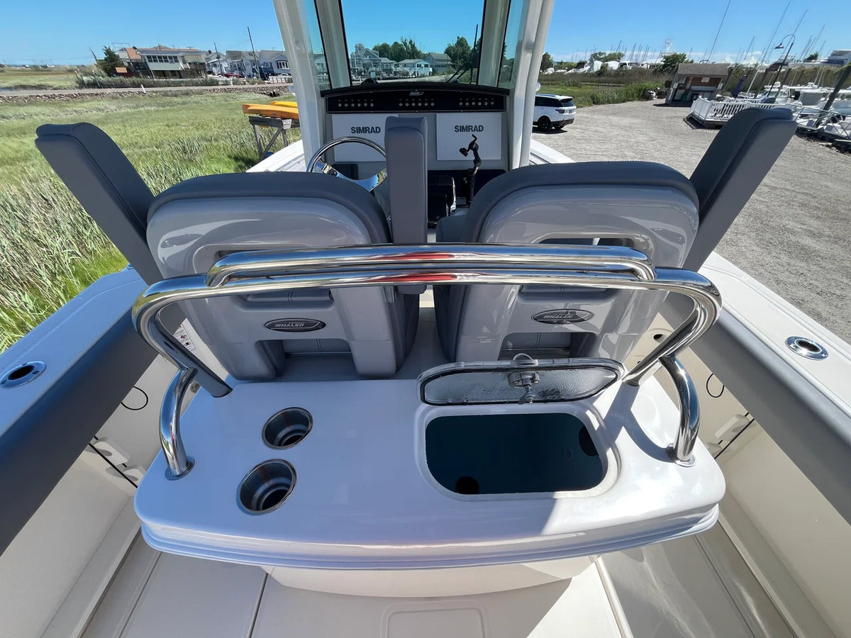 2026 Boston Whaler 250 Outrage 25.0 feet, Westbrook, Connecticut #6