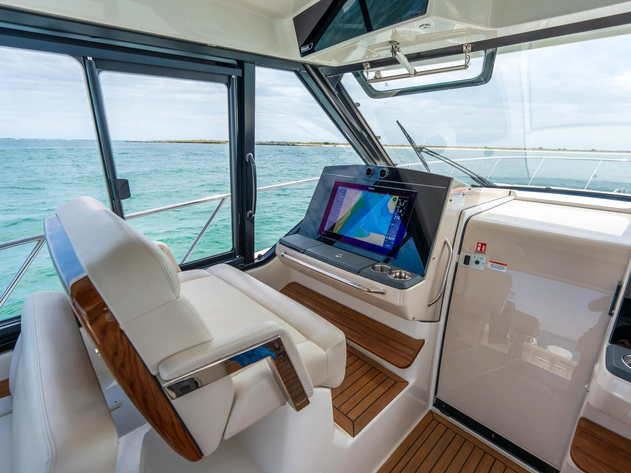 2026 Boston Whaler 405 Conquest 40.0 feet, Wrightsville Beach, North Carolina #13