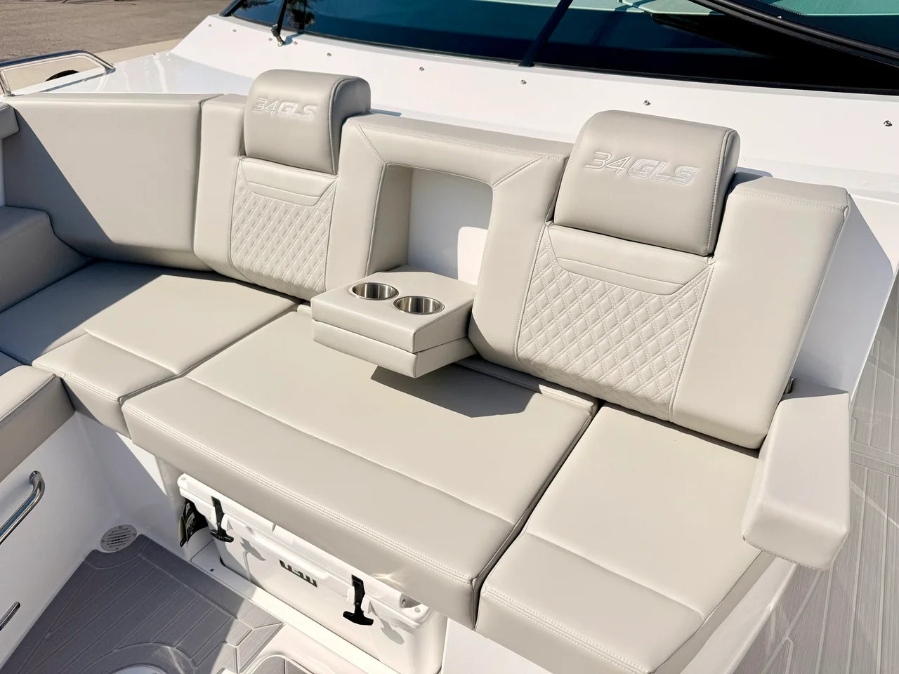 2026 Cruisers Yachts 34 GLS Outboard 34.0 feet, St Petersburg, FL #72