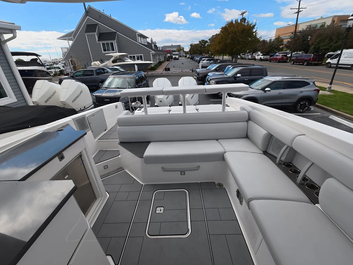 2021 Aviara AV32 Outboard 32.0 feet, Somers Point, New Jersey #7