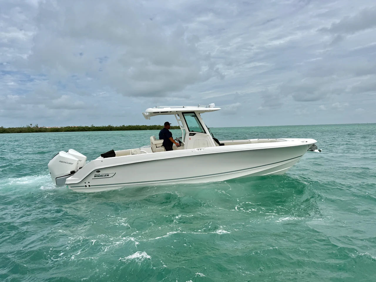 2026 Boston Whaler 280 Outrage 28.0 feet, Sarasota, FL #4