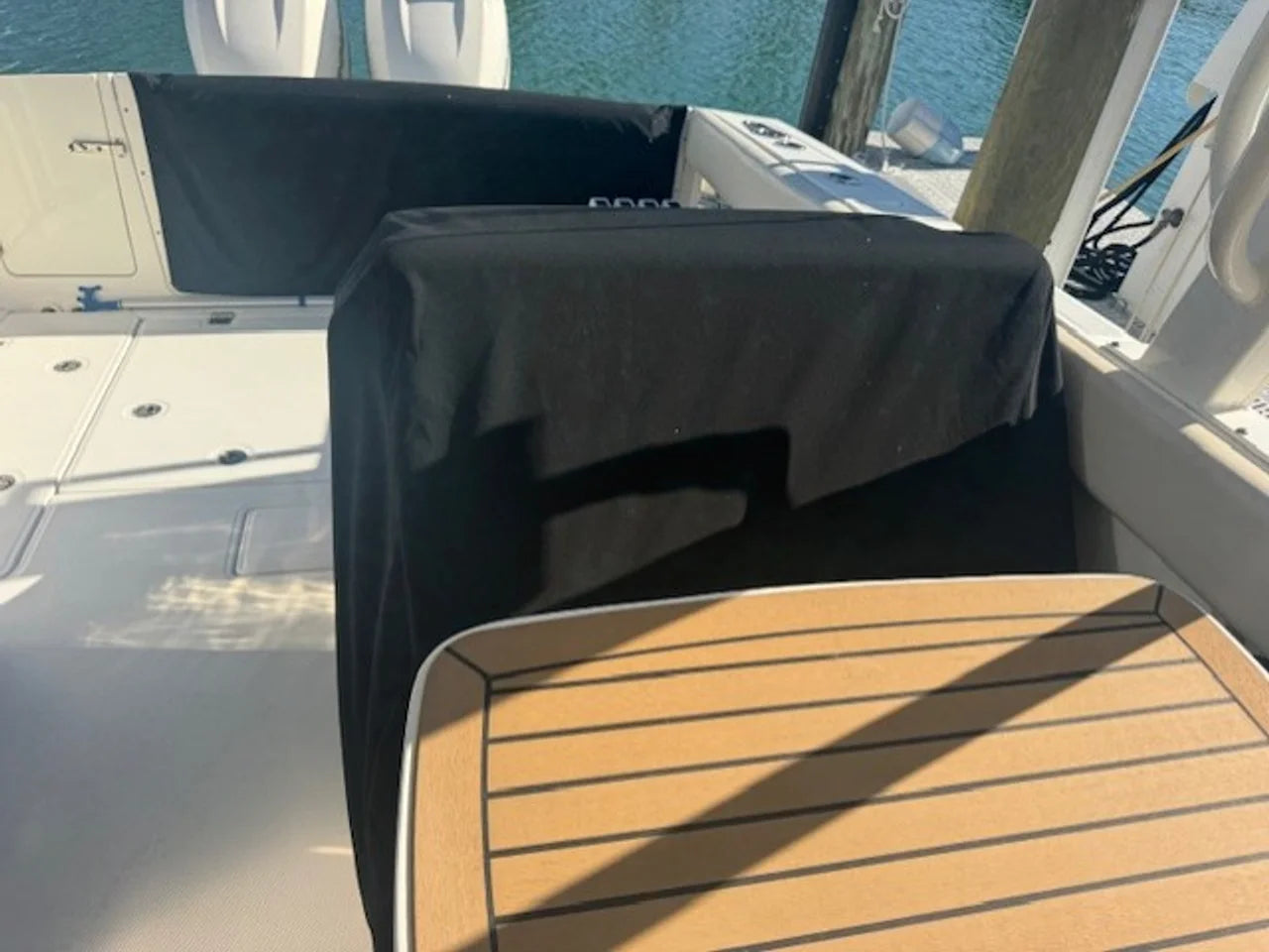 2016 Boston Whaler 320 VANTAGE 32.0 feet, Miami, FL #6