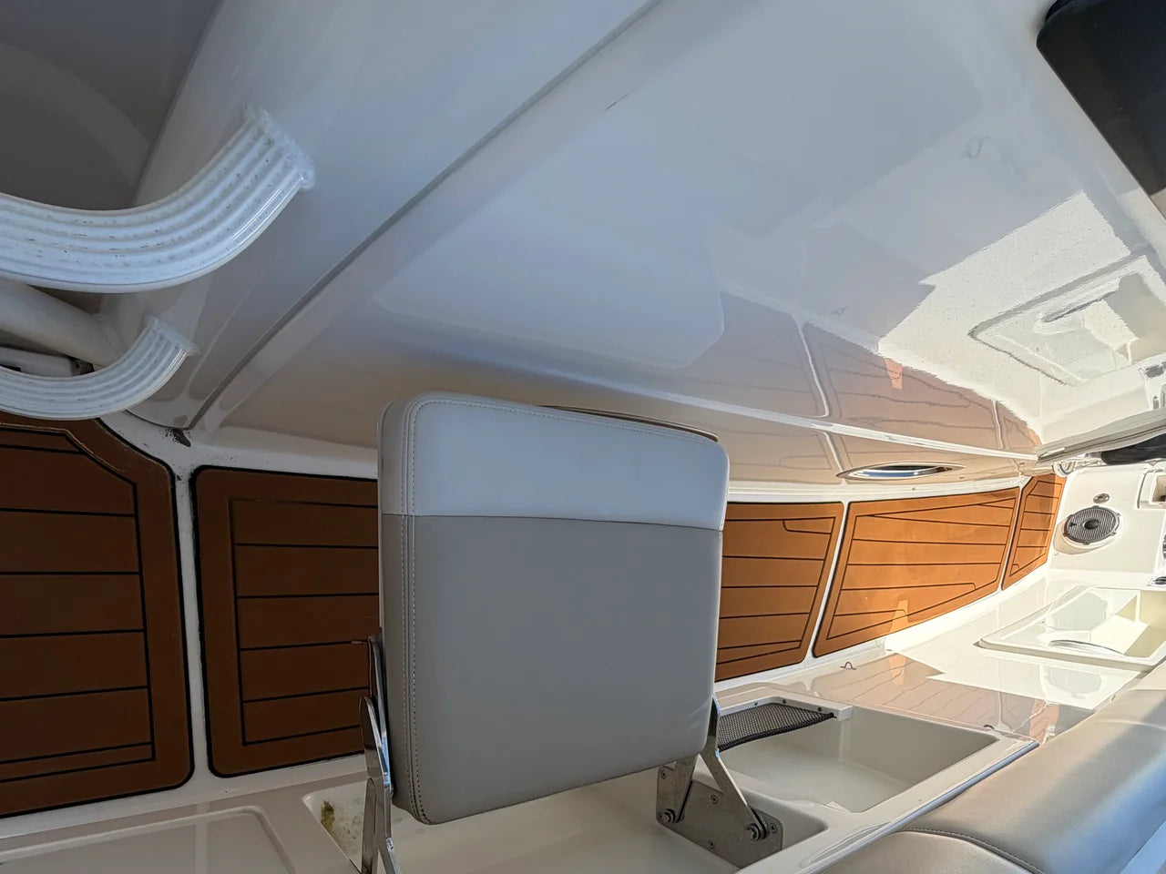 2021 Boston Whaler 380 OUTRAGE 38.0 feet, Huntington, NY #37