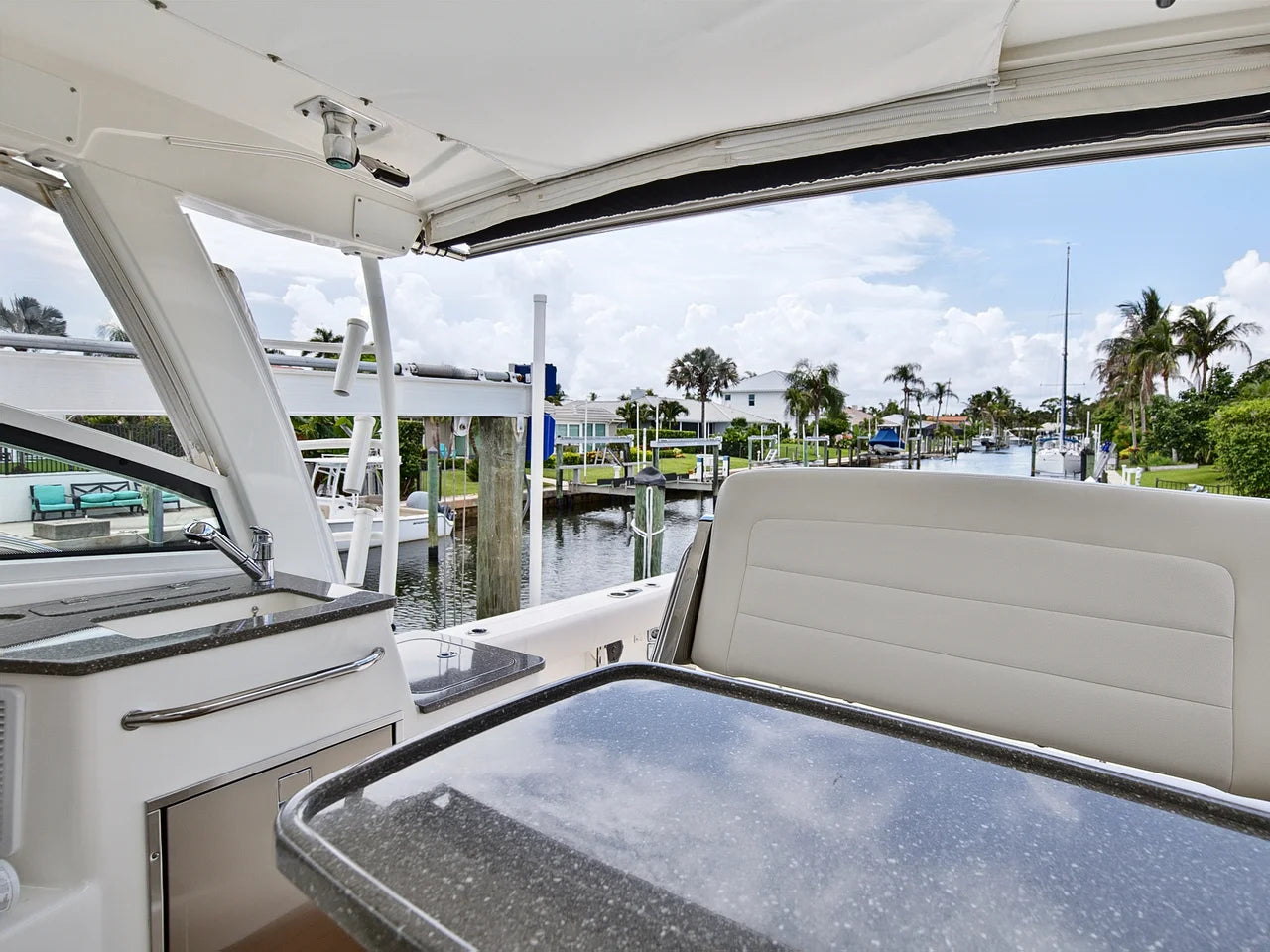 2018 Boston Whaler 345 CONQUEST 34.0 feet, Stuart, Florida #29