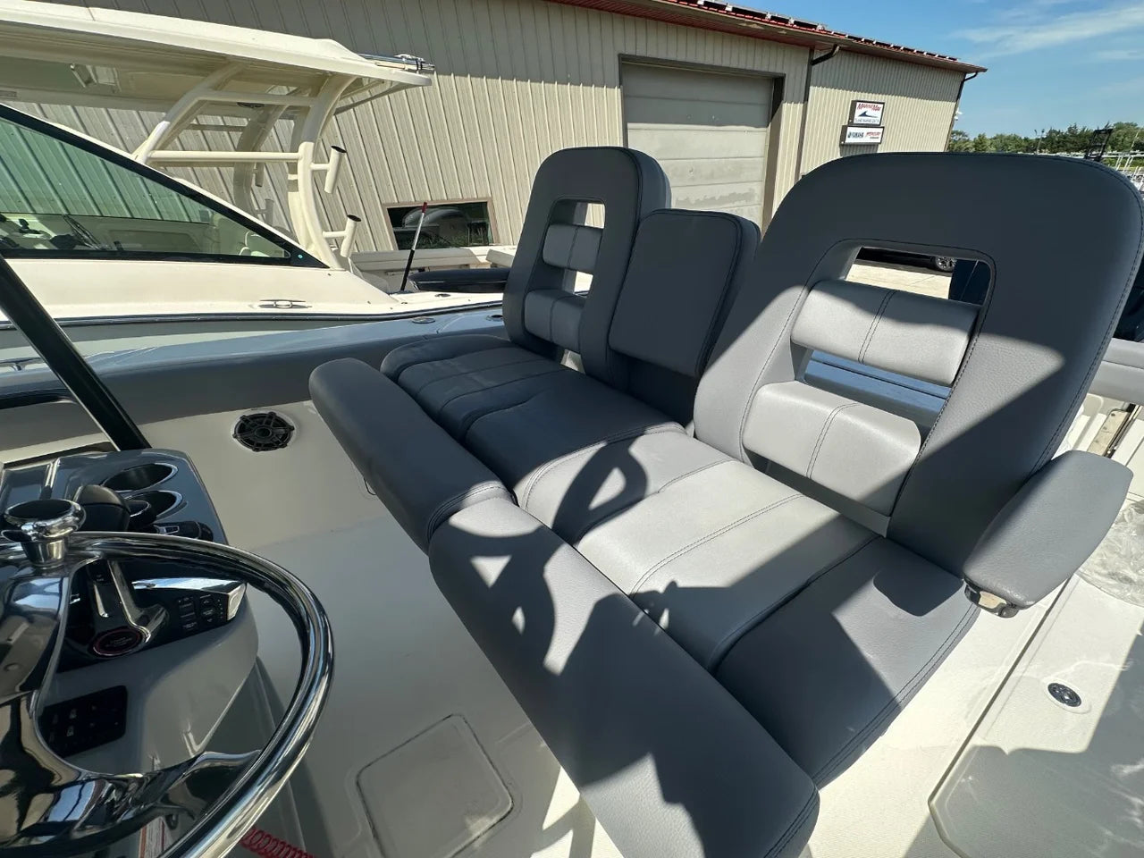 2024 Boston Whaler 330 Outrage 33.0 feet, Dennis, New Jersey #13