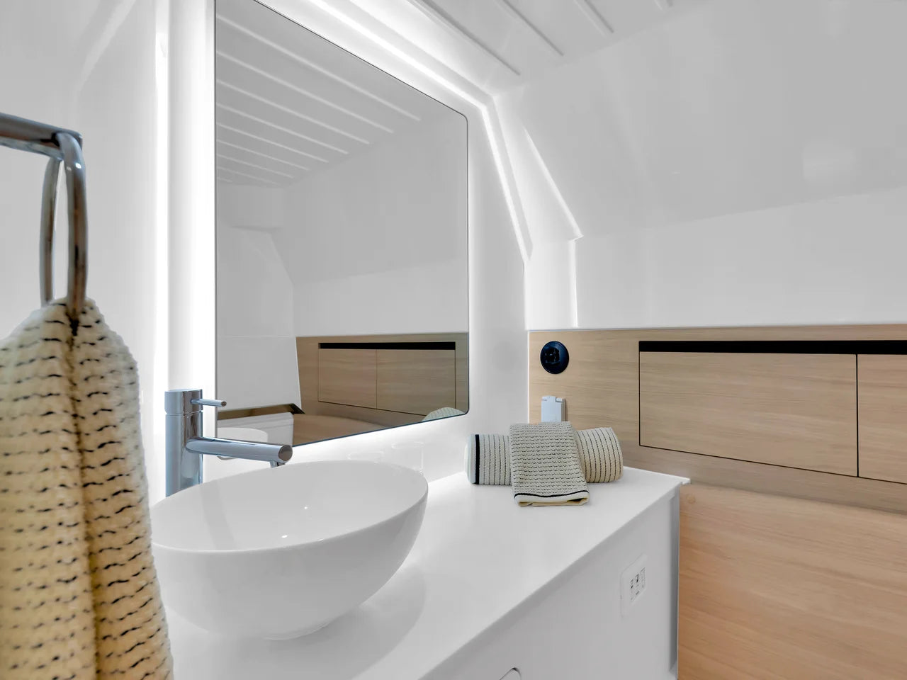 2026 Aquila 45 Sport 45.0 feet, Inuvik, Northwest Territories #35