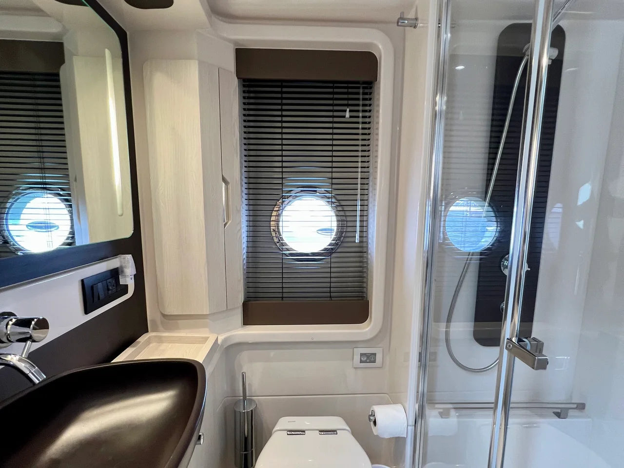2019 Azimut 50 FLYBRIDGE 50.0 feet, Huntington, NY #78