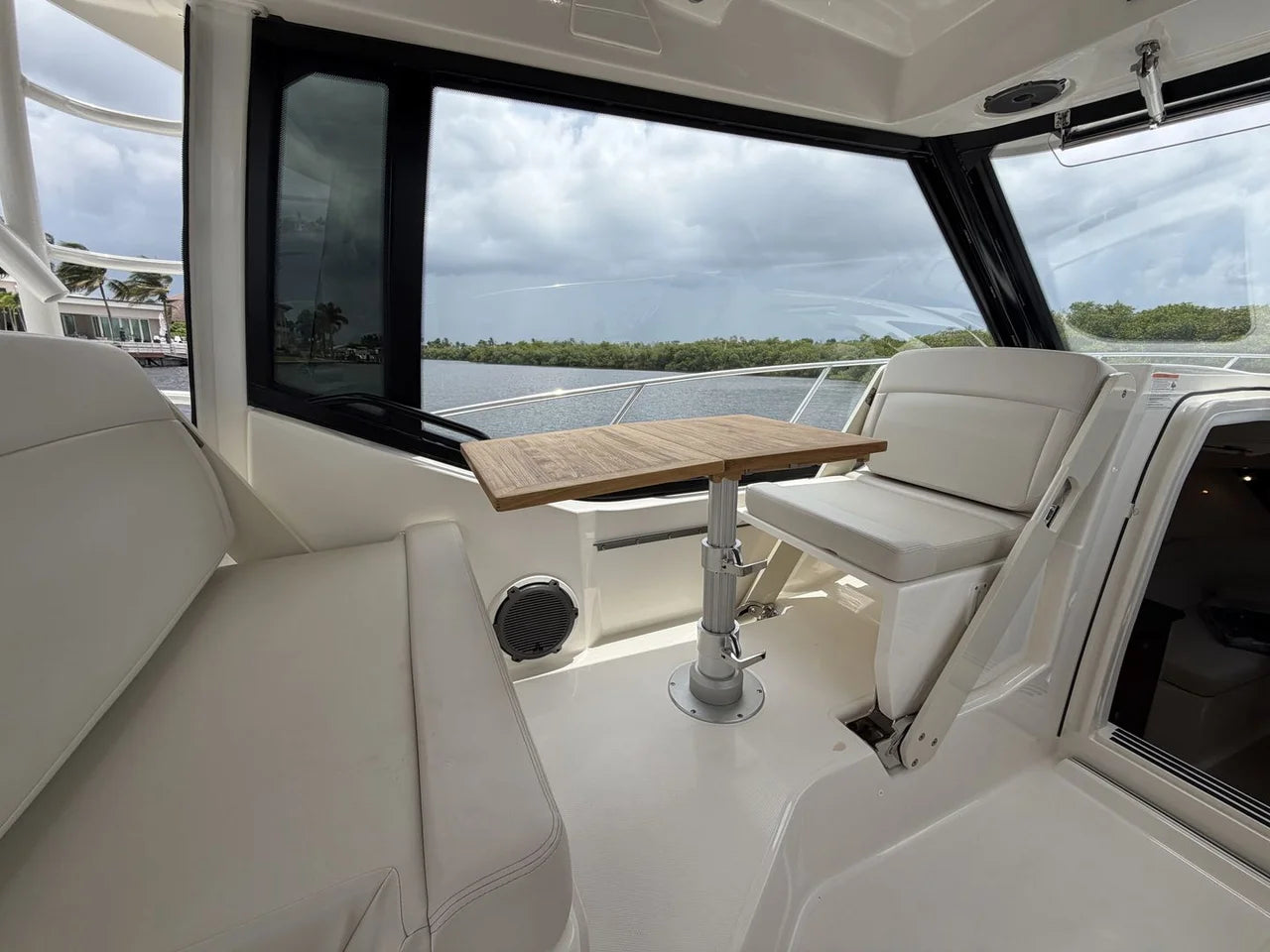 2027 Boston Whaler 325 Conquest 32.0 feet, Fort Myers, FL #16