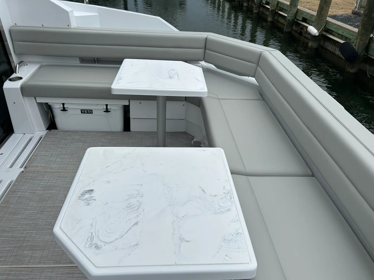 2026 Cruisers Yachts 42 Cantius 42.0 feet, Grasonville, MD #20