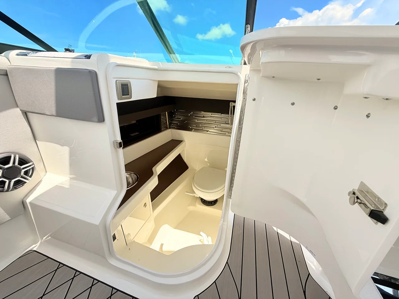 2026 Sea Ray SLX 310 Outboard 31.0 feet, St Petersburg, FL #65