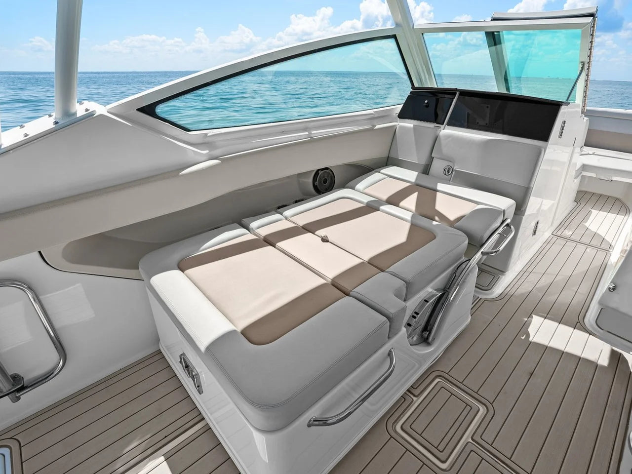 2022 Boston Whaler 280 VANTAGE 28.0 feet, St Petersburg, FL #46
