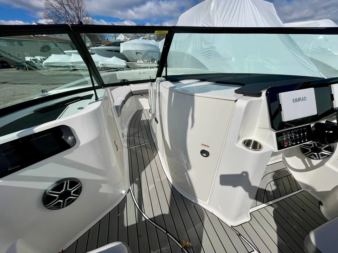 2026 Sea Ray SDX 230 Outboard 23.0 feet, Quincy, MA #17