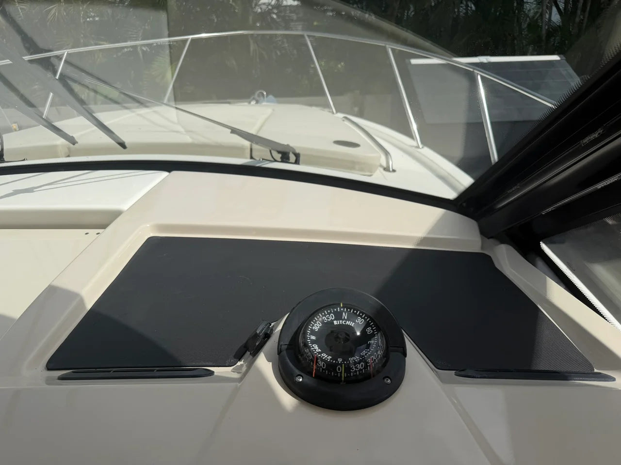 2023 Boston Whaler 325 CONQUEST 32.0 feet, Naples, FL #34