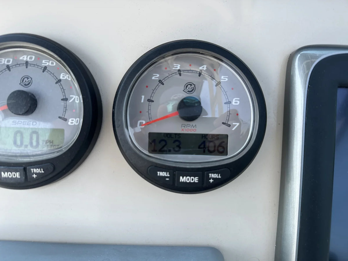 2013 Boston Whaler 230 VANTAGE 23.0 feet, Ocean View, NJ #11