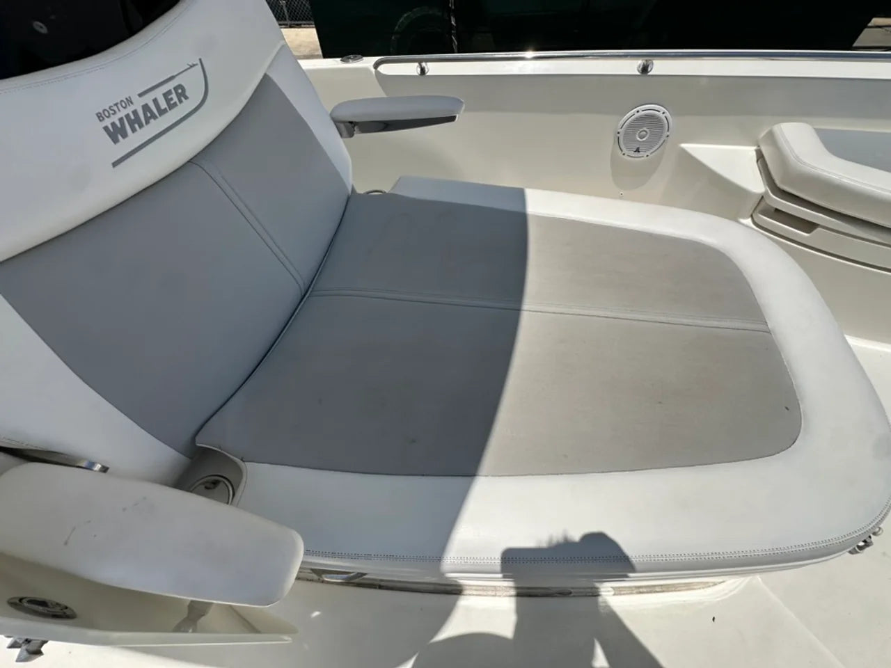 2015 Boston Whaler DAUNTLESS 270 27.0 feet, Clearwater, Florida #19