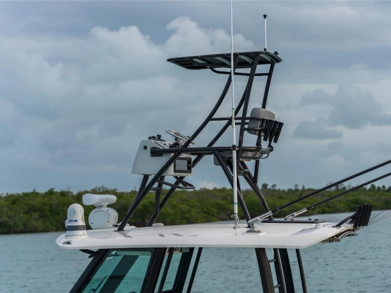 2026 Boston Whaler 360 Outrage 36.0 feet, Inuvik, Northwest Territories #37