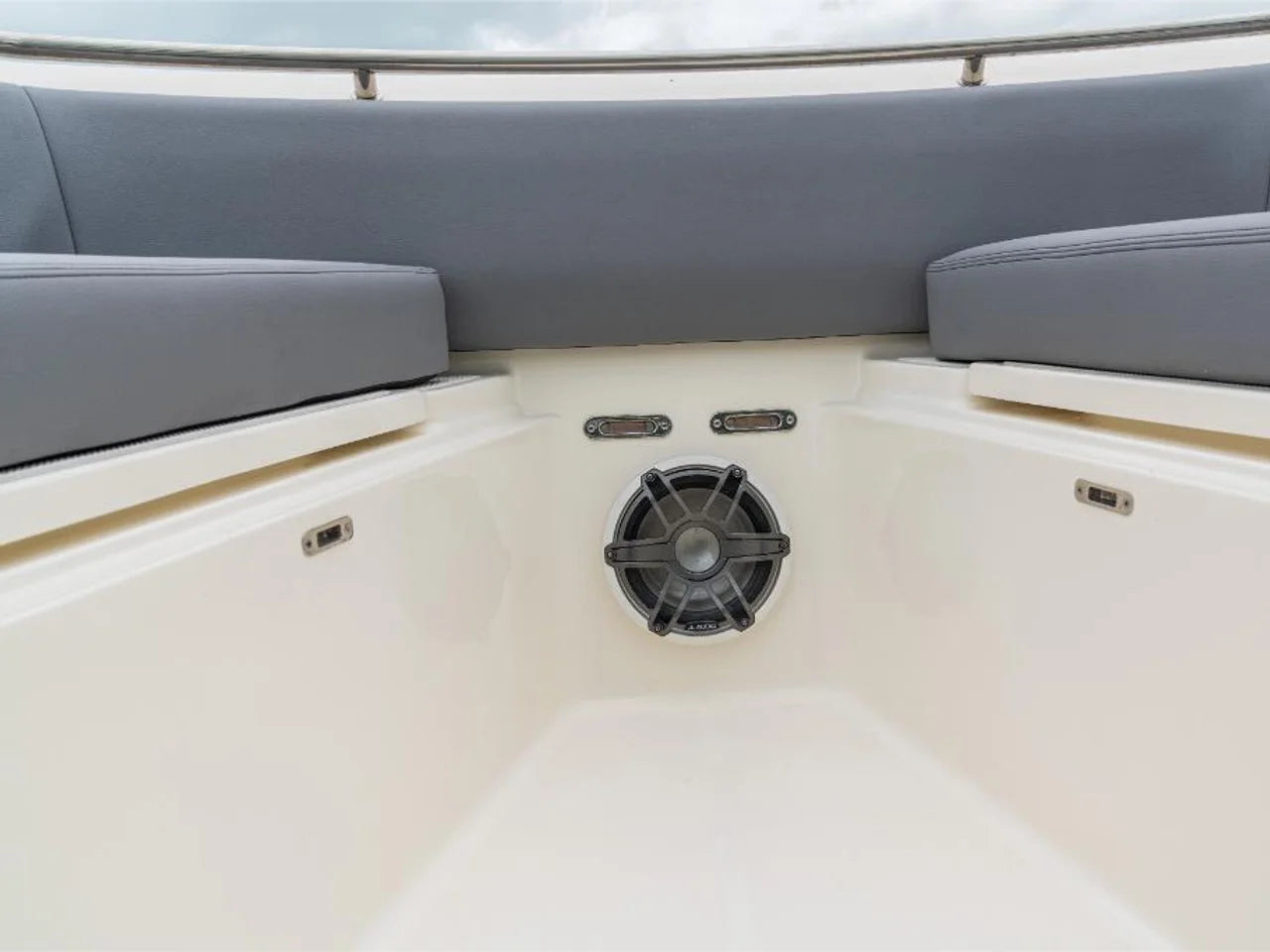 2026 Boston Whaler 360 Outrage 36.0 feet, Inuvik, Northwest Territories #121